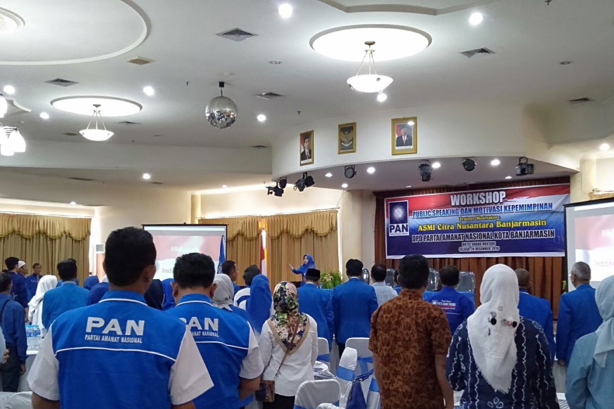 PAN Banjarmasin ajari kader aktif bersuara