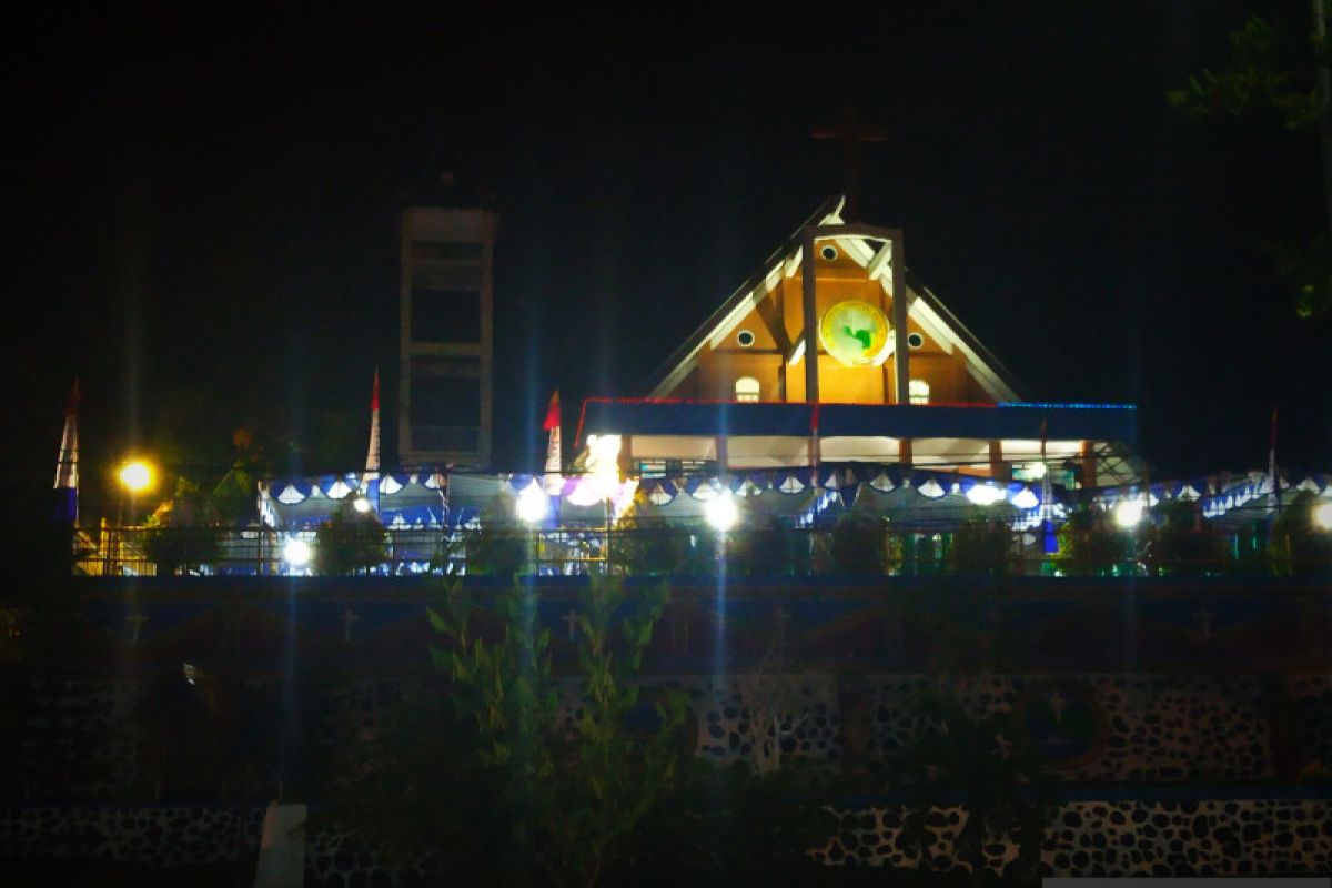 Kader HMI Cabang Manokwati kawal Misa Malam Natal