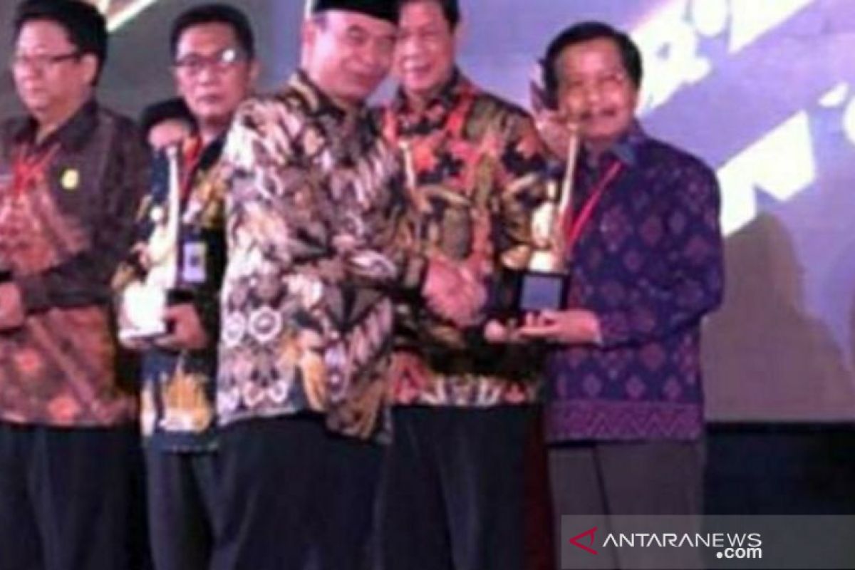 Babel terima Anugerah Revolusi Mental 2019