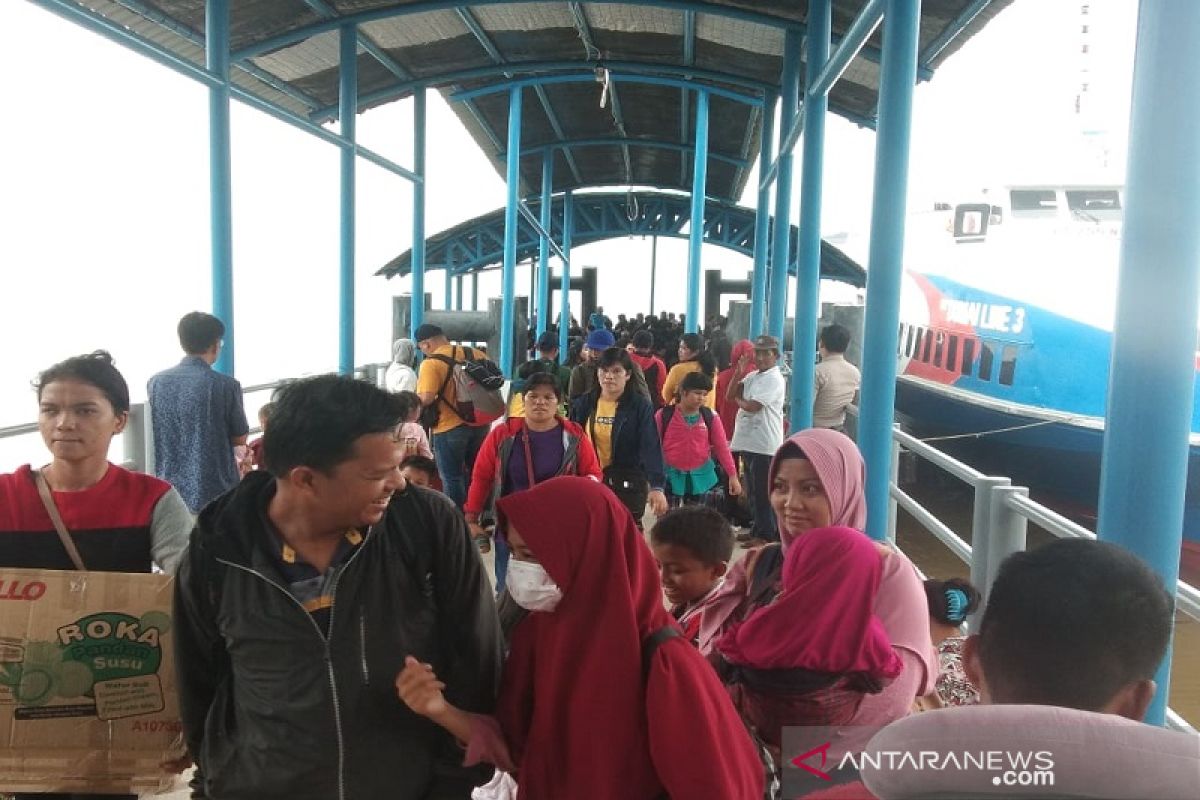Libur Nataru, penumpang di Pelabuhan BSJ Dumai melonjak 300 persen