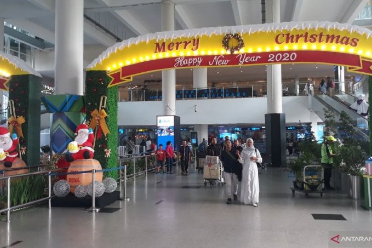 H+1 arus mudik Natal-Tahun Baru, Bandara Kualanamu masih ramai