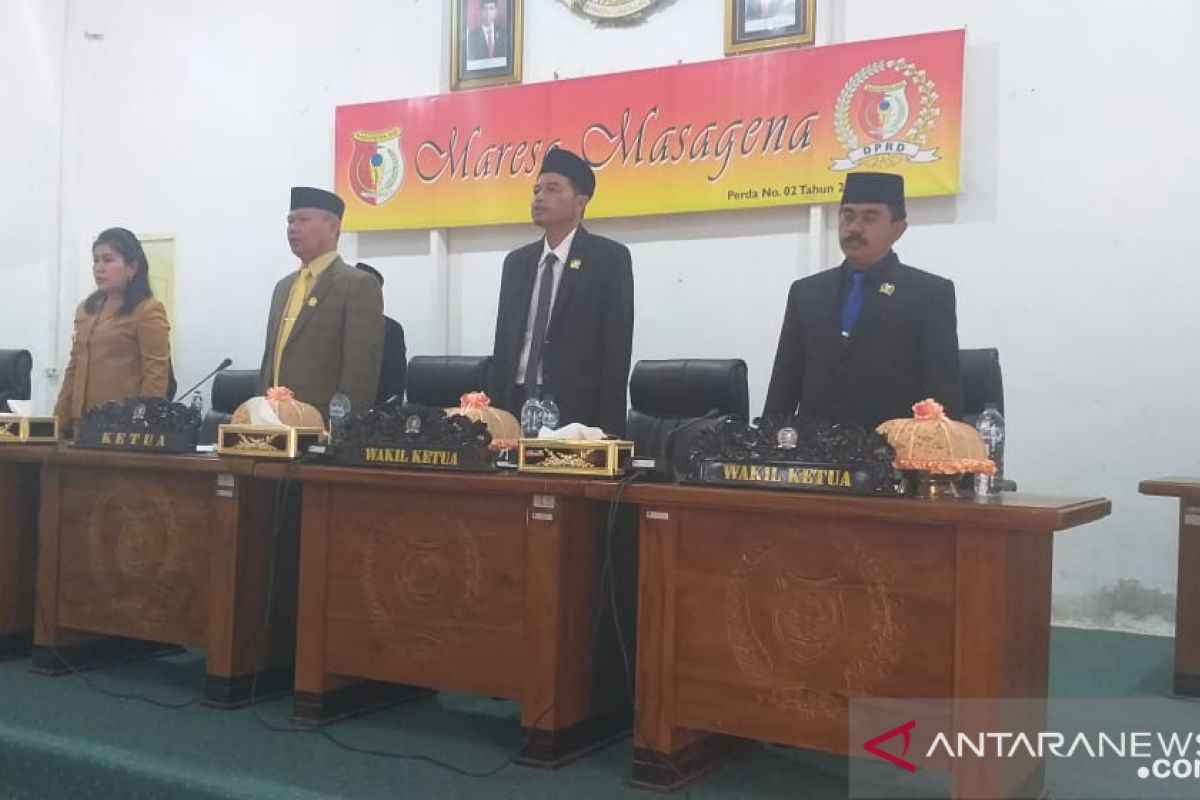 Pemkab Sigi apresiasi DPRD sahkan lima perda pada masa sidang tahun 2019-2020.