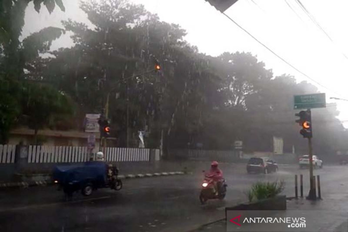 BMKG: Jateng bagian selatan berpotensi hujan lebat