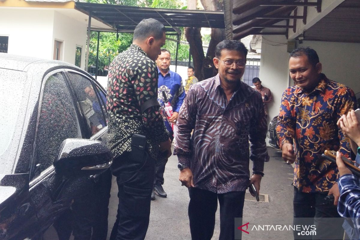 Menteri Pertanian akan isolasi daerah terjangkit demam babi