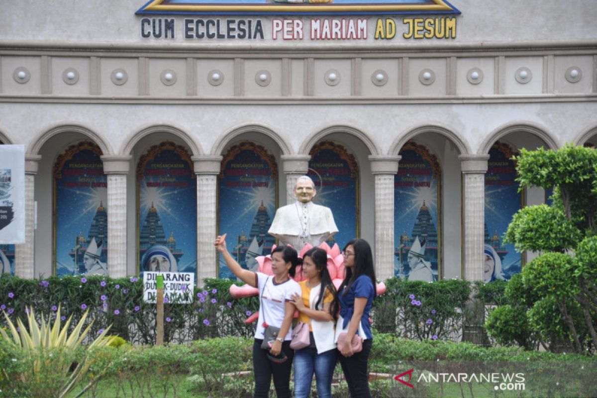 Sebelum Paus Fransiskus, dua Paus ini pernah kunjungi Indonesia