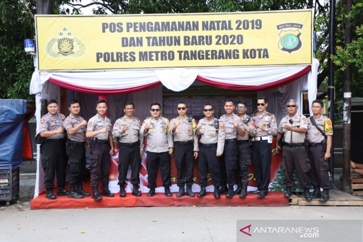 Forkopimda Kota Tangerang pantau pengamanan di gereja dan titik keramaian