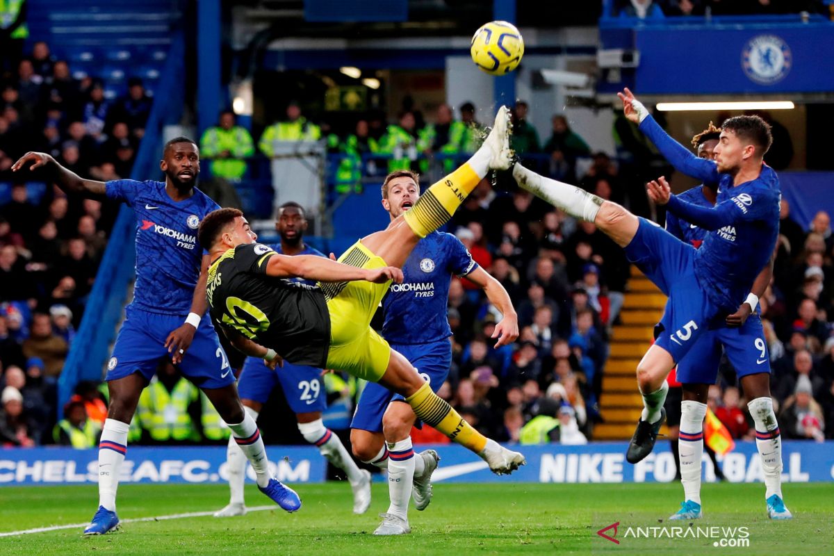 Southampton permalukan Chelsea di Stamford Bridge