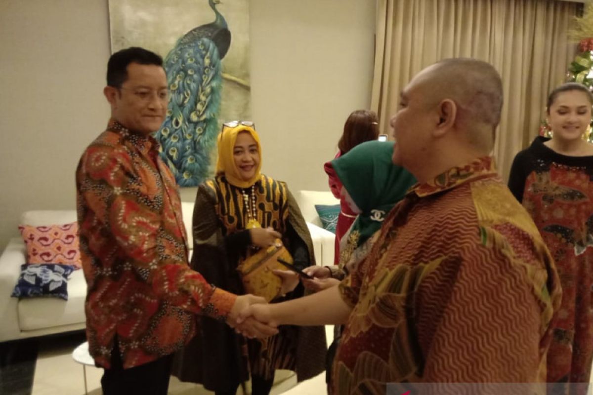 Tradisi "open house" pejabat saat Natal dinilai perkuat toleransi