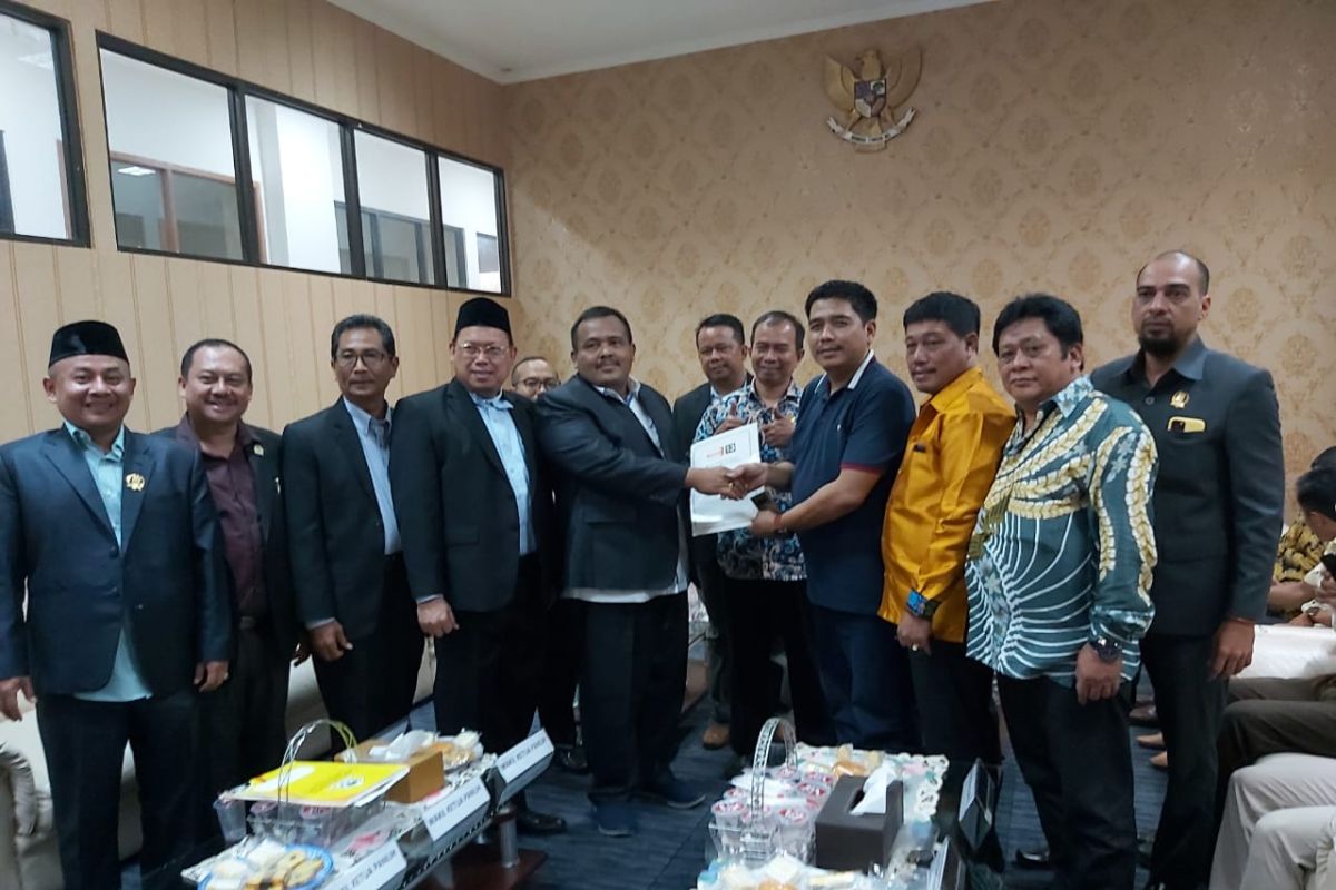 Pemilihan Wabup Bekasi ditunda, ini sebabnya