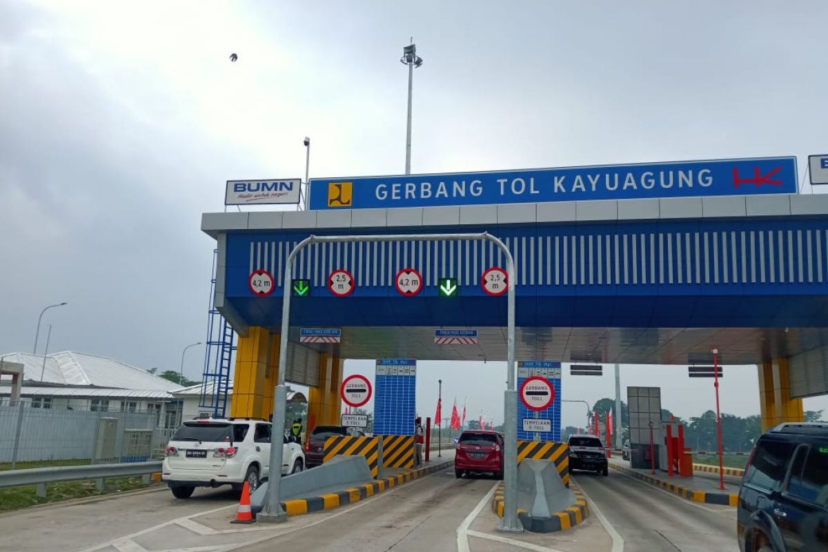 Libur Natal dan Tahun Baru, Tol Sumatera dilewati 475.000 kendaraan