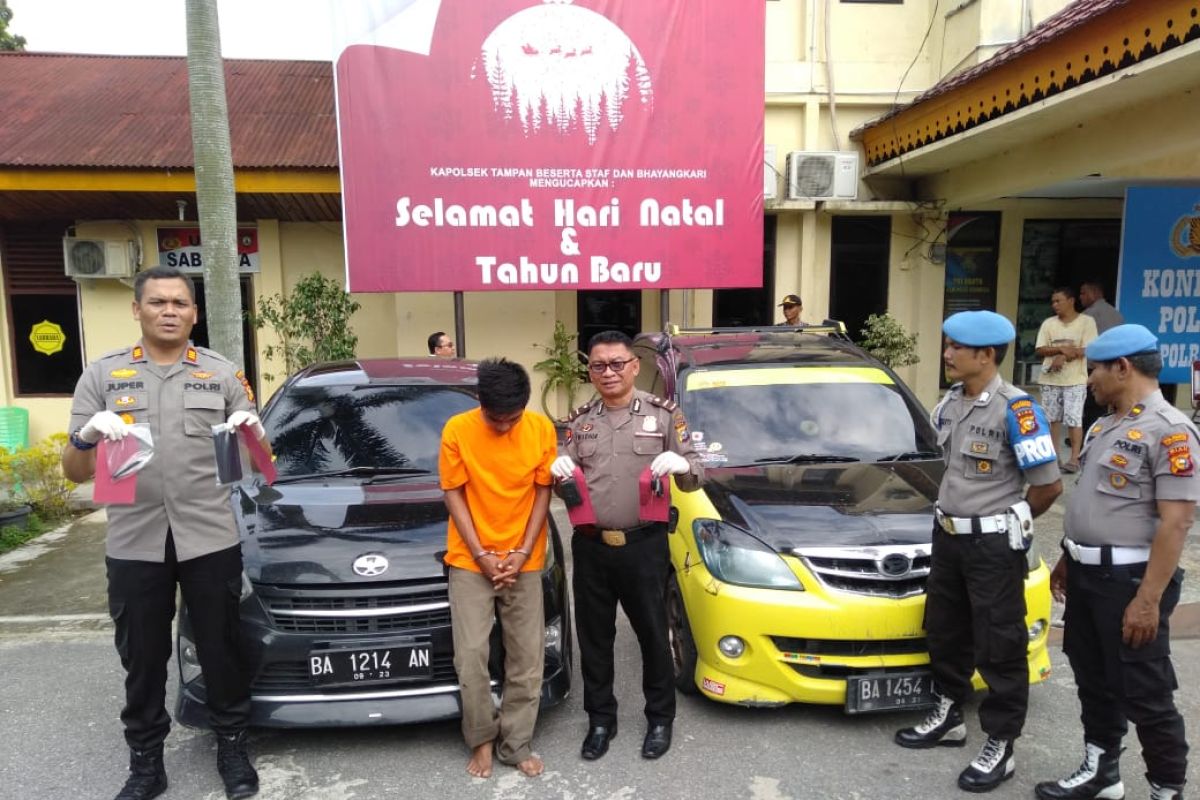 Polisi Pekanbaru lumpuhkan rampok sadis sopir taksi daring