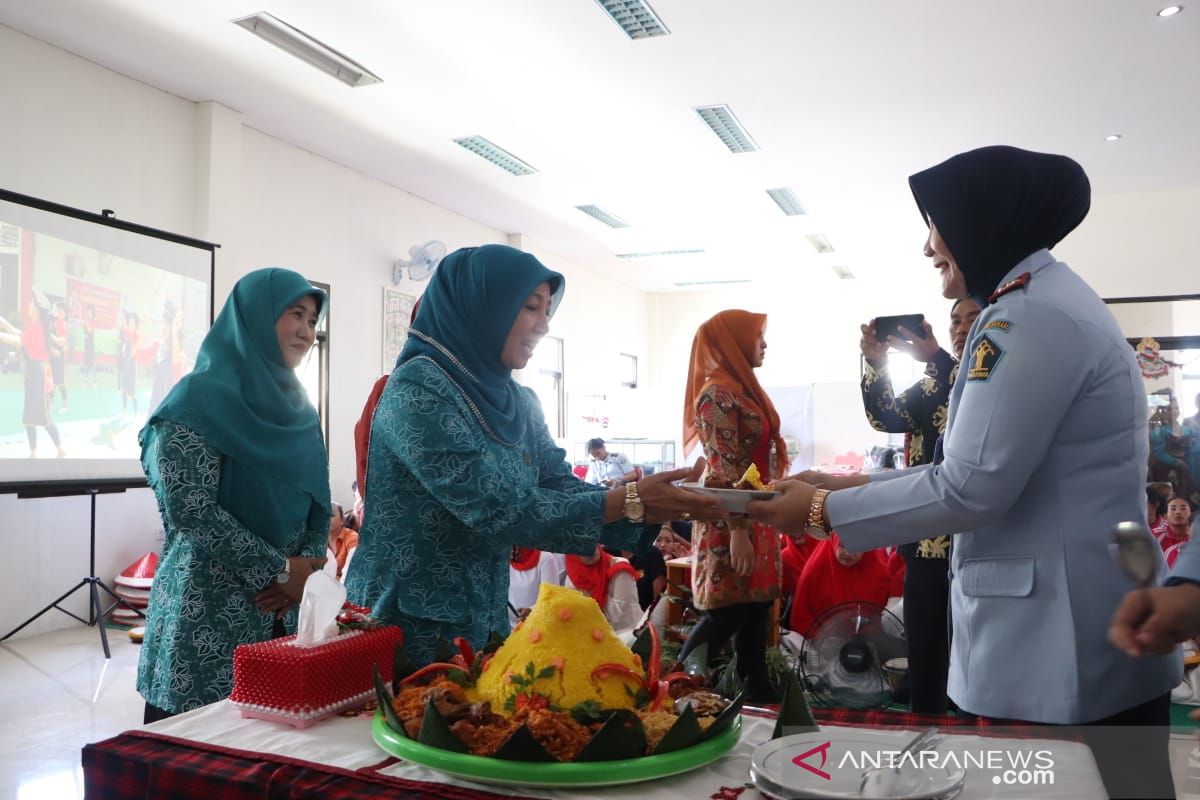 Nor Baiti Janjikan Bangun Kerja Sama Latih Keterampilan Warga Binaan