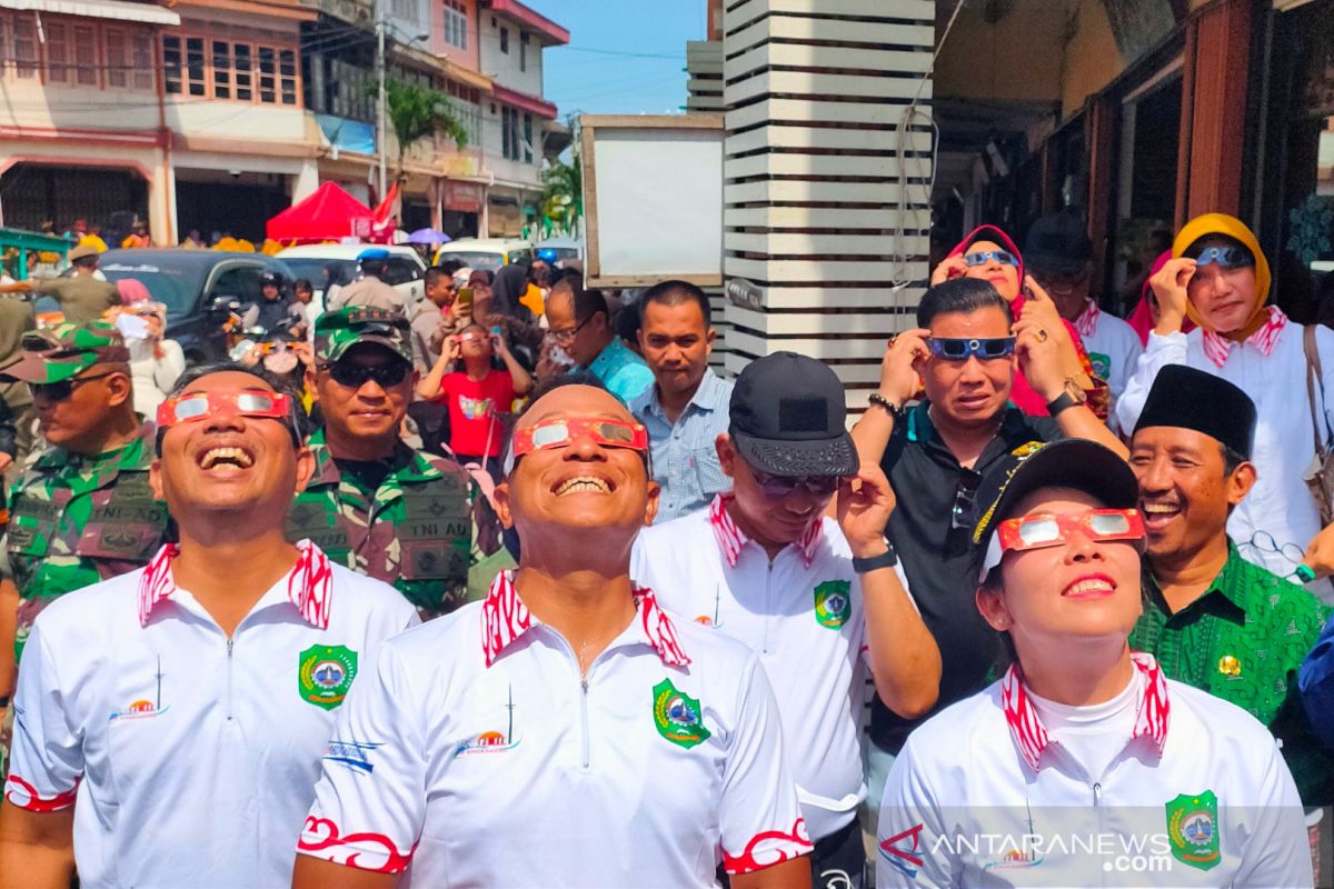 Pemerintah Kota Singkawang hibahkan tiga bidang tanah kepada Kemenag