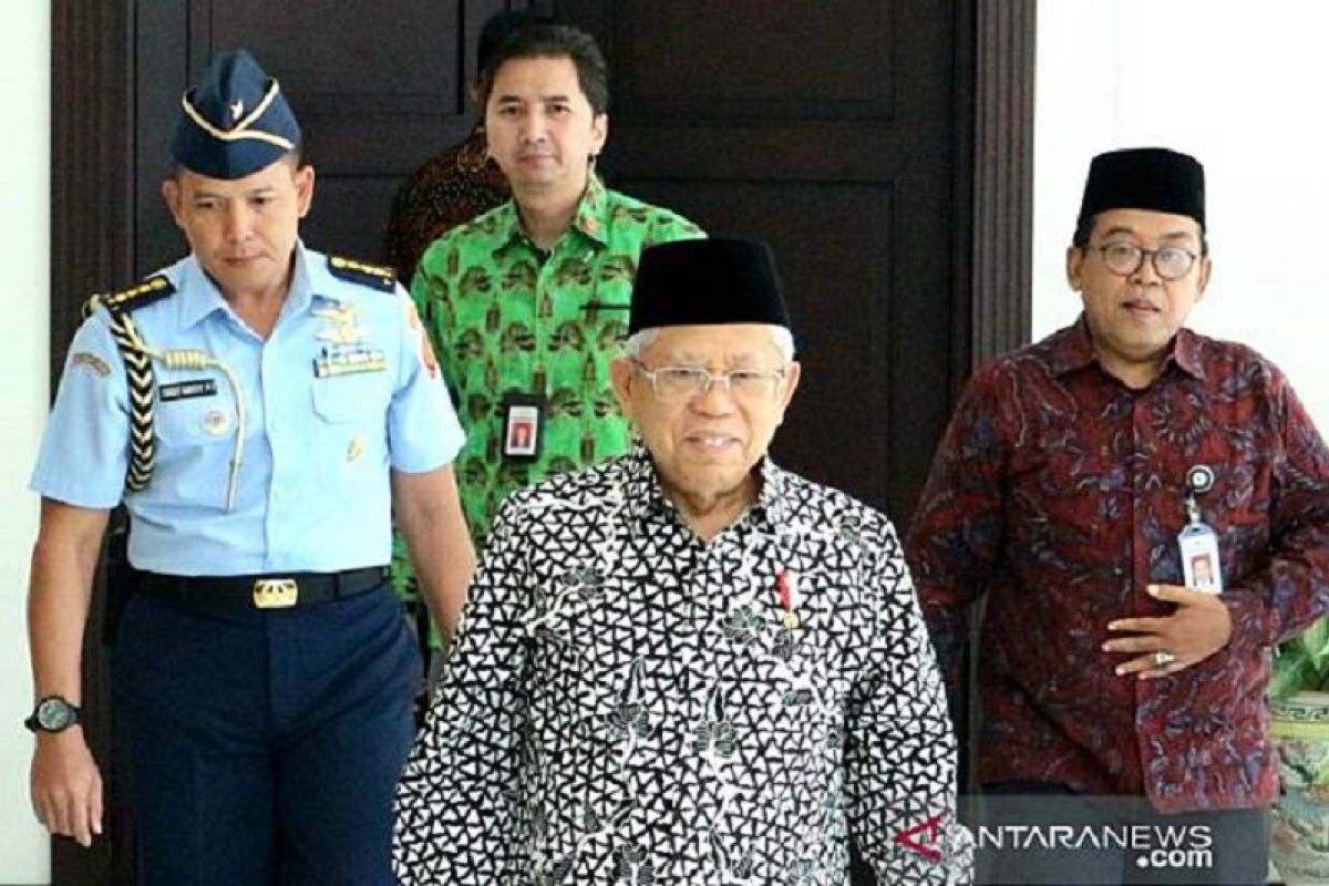 Disinformasi, Megawati minta Jokowi cari wapres baru gantikan Ma'ruf Amin