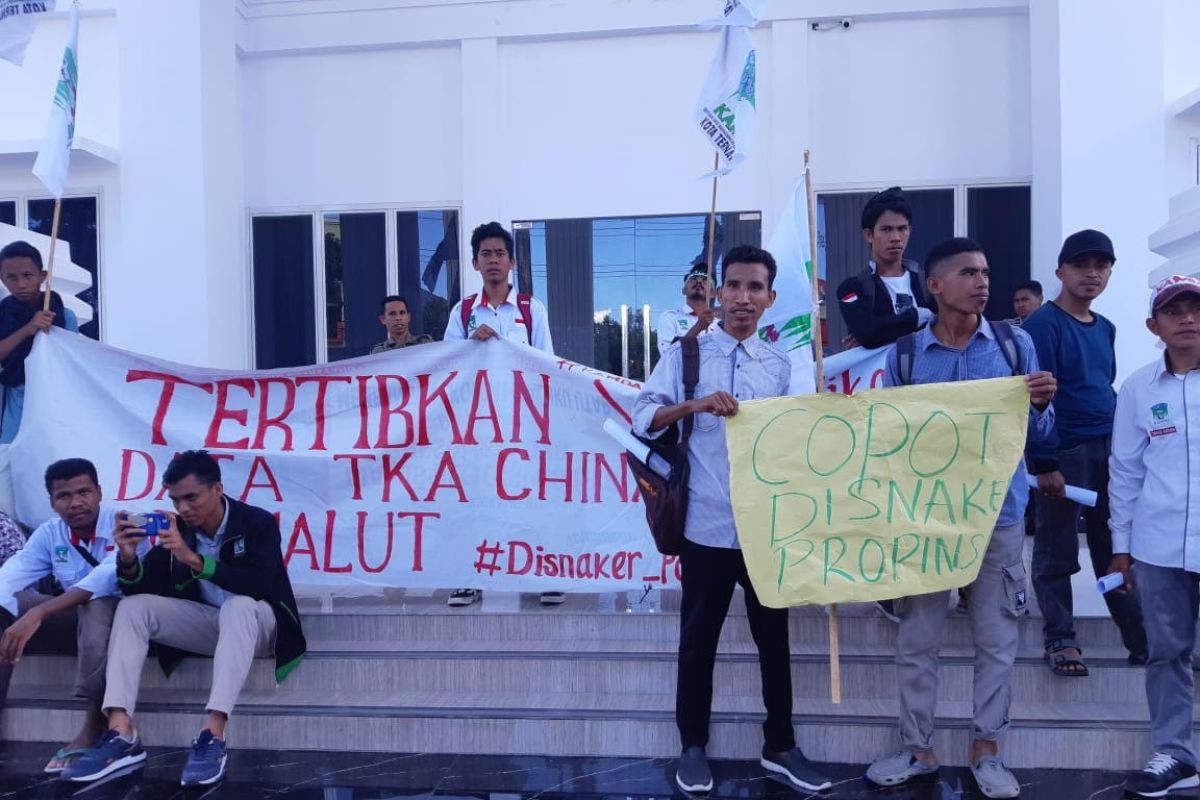 Sejumlah elemen mahasiswa di Malut minta pemprov perketat pengawasan TKA