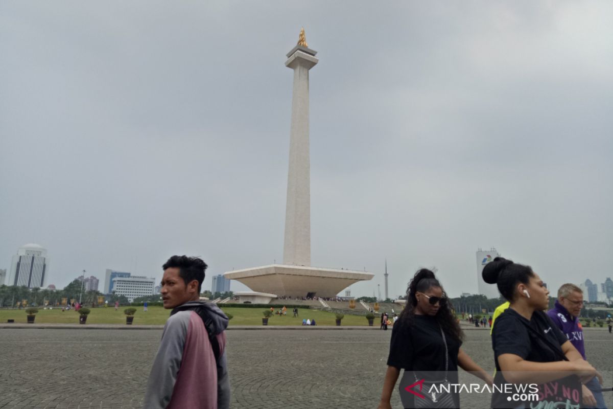 Selama libur Tahun Baru, Monas kerahkan 150 petugas kebersihan