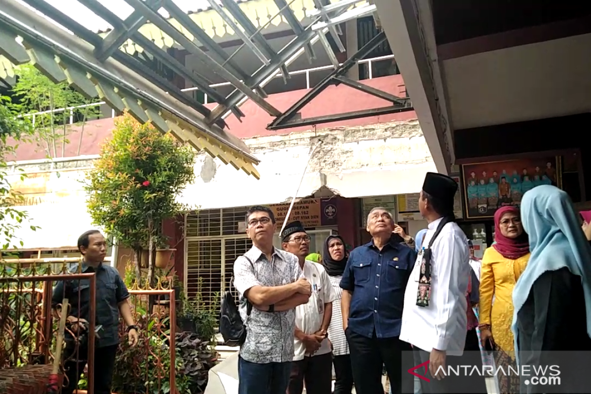 DPRD DKI akan minta rekomendasi Dinas Citata tangani kanopi sekolah ambruk