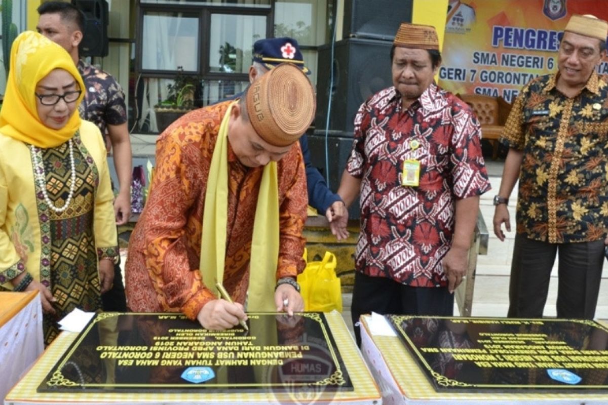 Pemprov Gorontalo resmikan tiga sekolah SMA baru