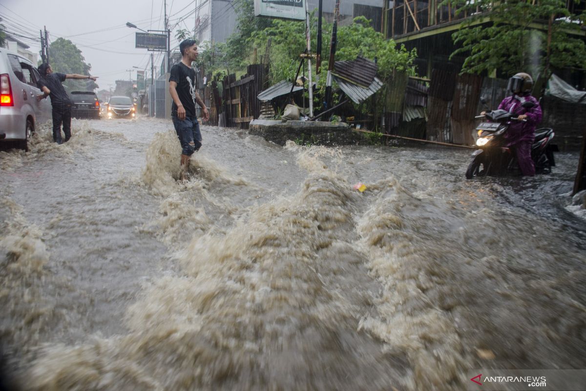 Banjir Di Bandung - ANTARA News