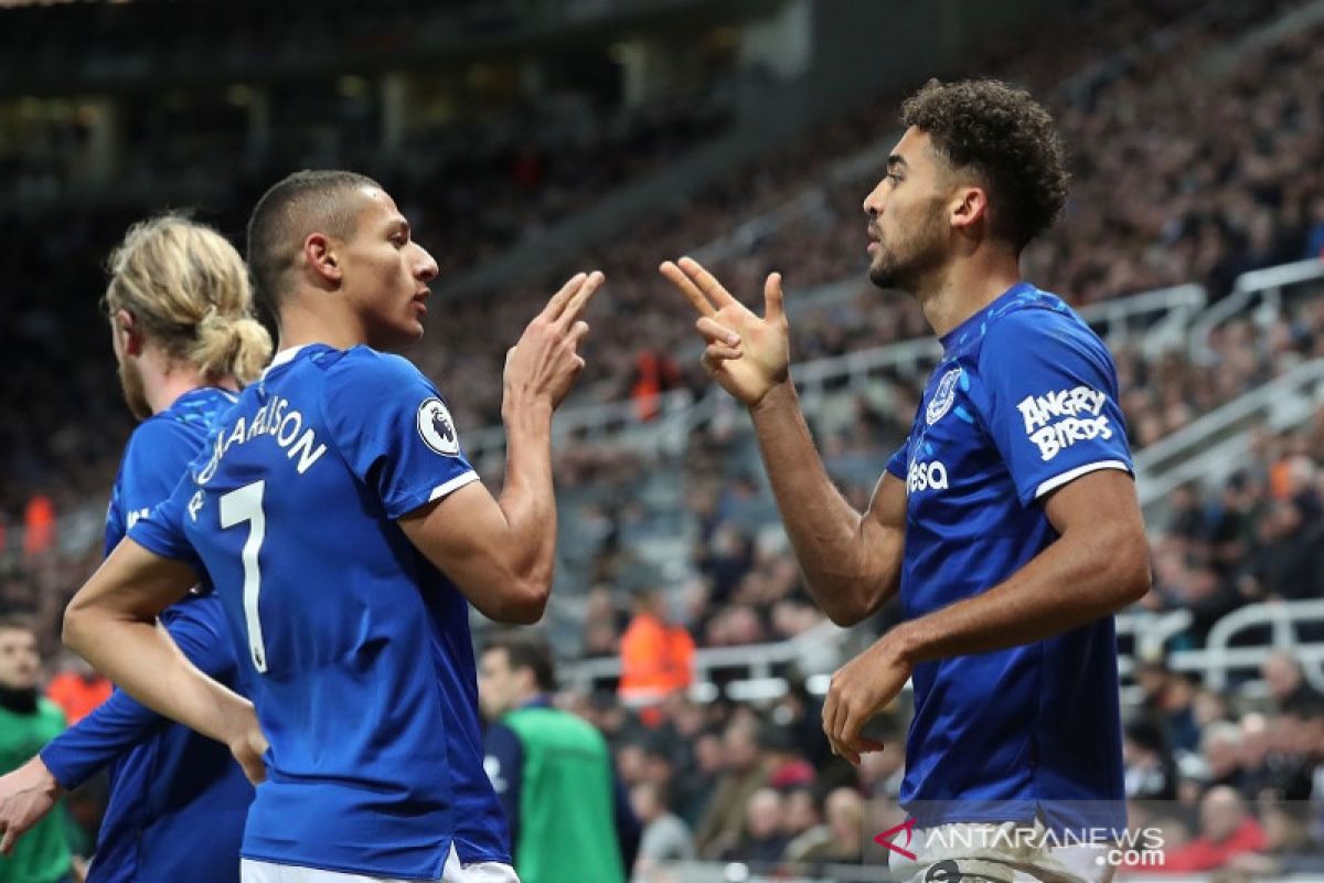 Everton bawa tiga poin dari Newcastle