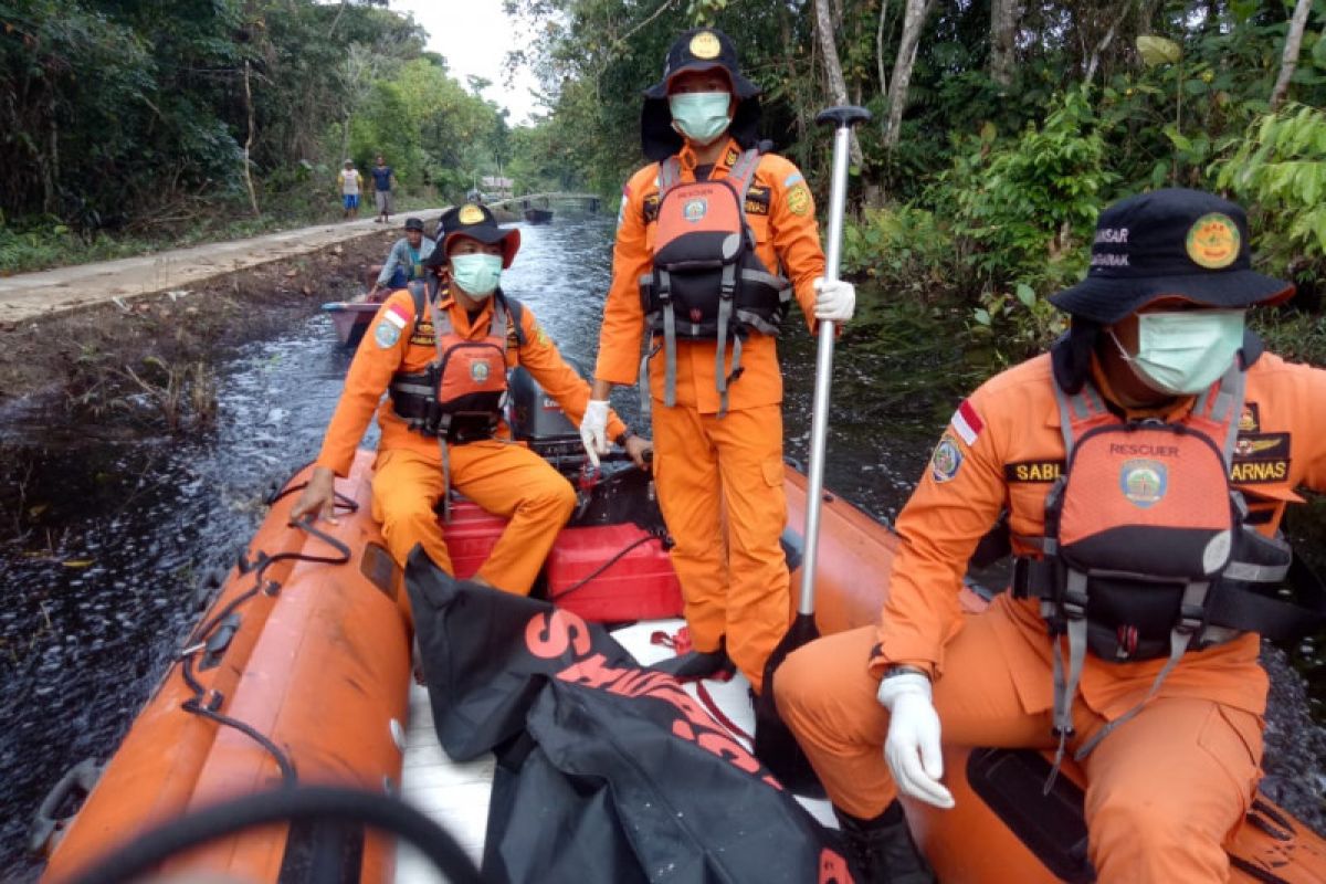 Tim SAR Gabungan temukan Latif tewas di Sungai Landak