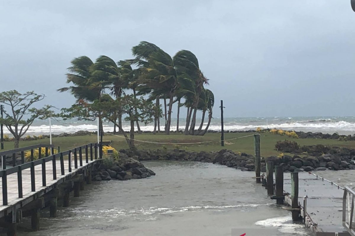 Fiji umumkan status bencana alam kala topan kuat mendekat