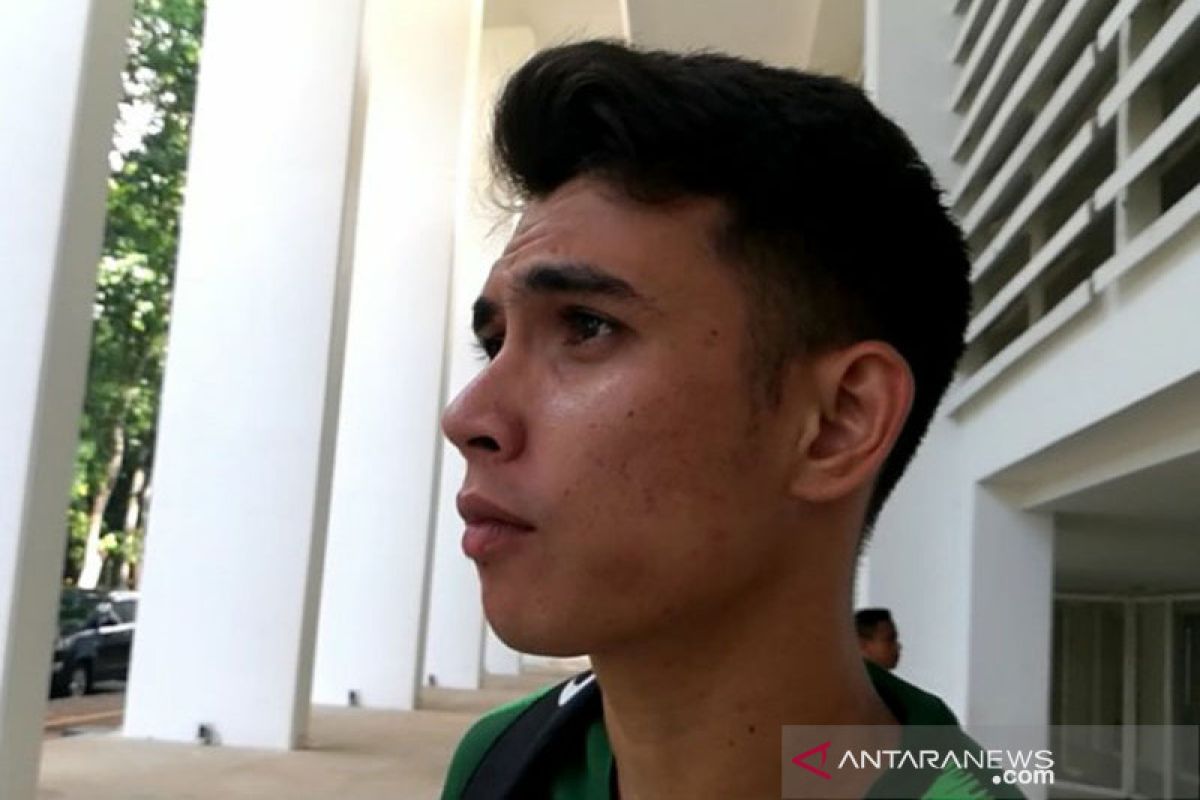 Rahasia tetap bugar ala kiper Bali United Nadeo Argawinata saat puasa