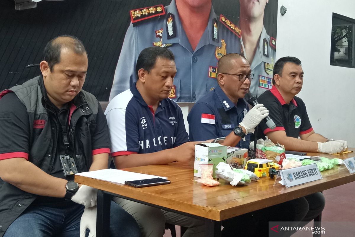 Jakarta police unveil drug distribution hidden in toy packages