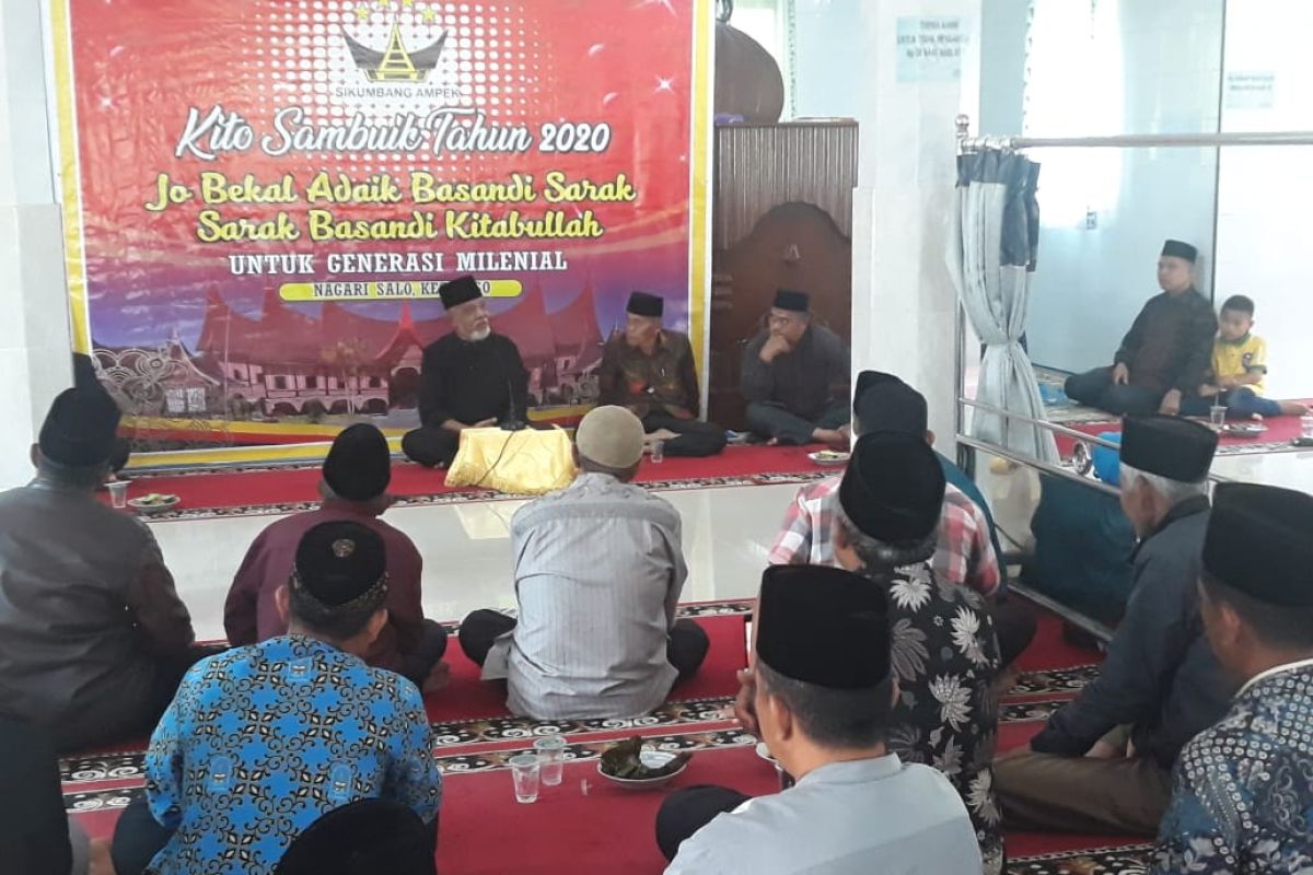 Parenting in Minangkabau is full of philosophy and in accordance with the teachings of Islam