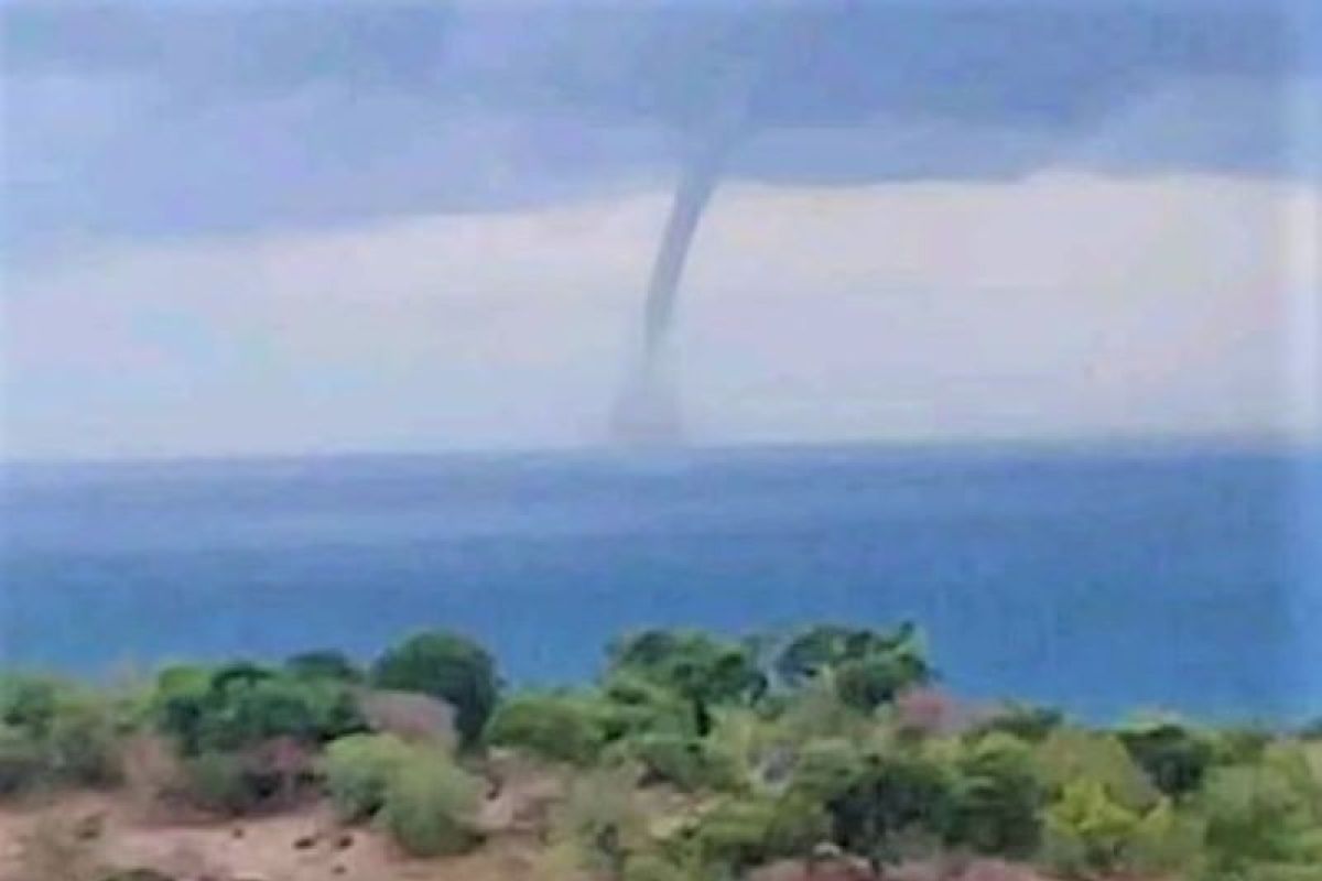 Angin Tornado  muncul di Rote Ndao