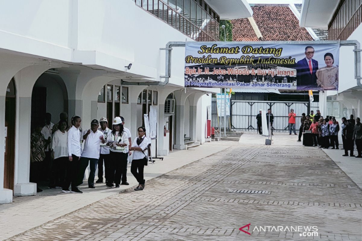 Presiden Jokowi ke Semarang tinjau Pasar Djohar dan Kota Lama