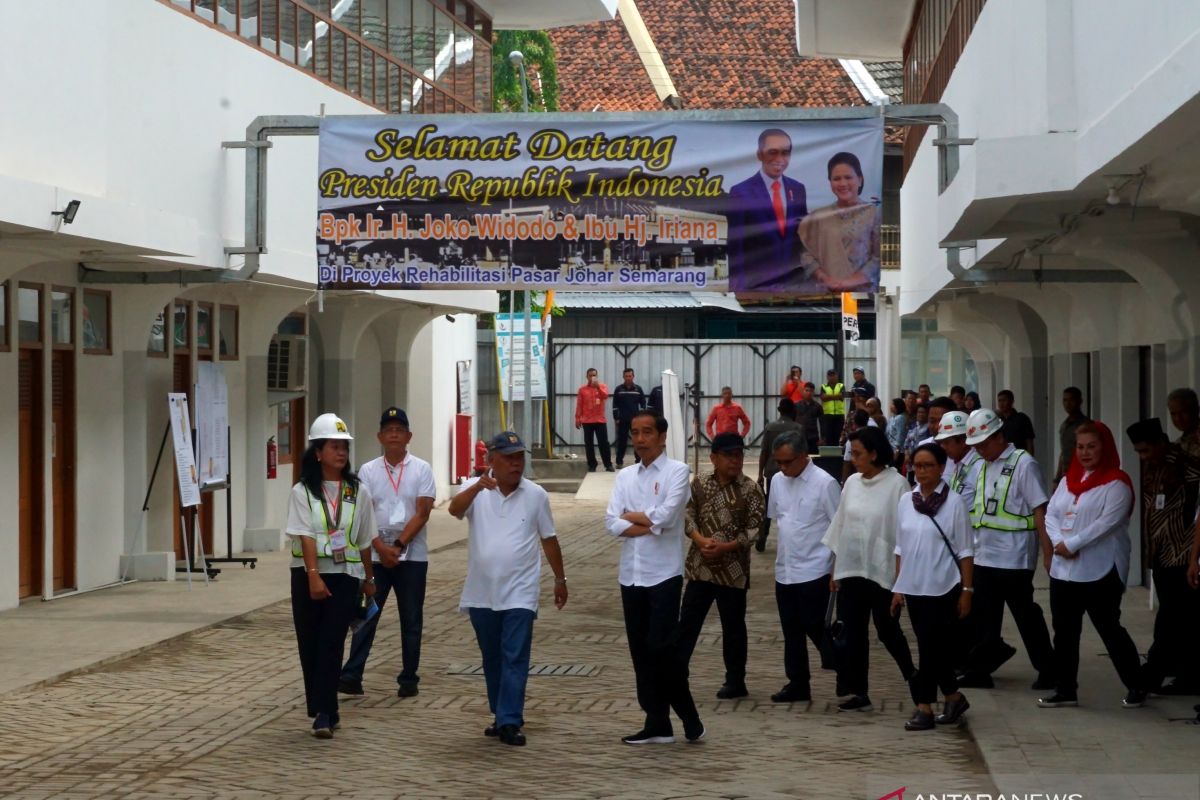 Presiden ajak pedagang jaga kebersihan Pasar Djohar