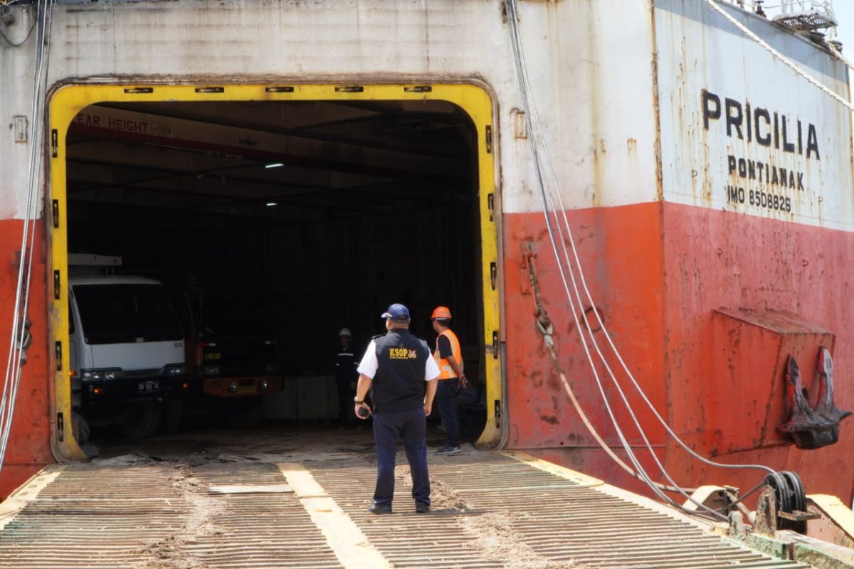Tiga penyebab kenaikan penumpang kapal di Banjarmasin