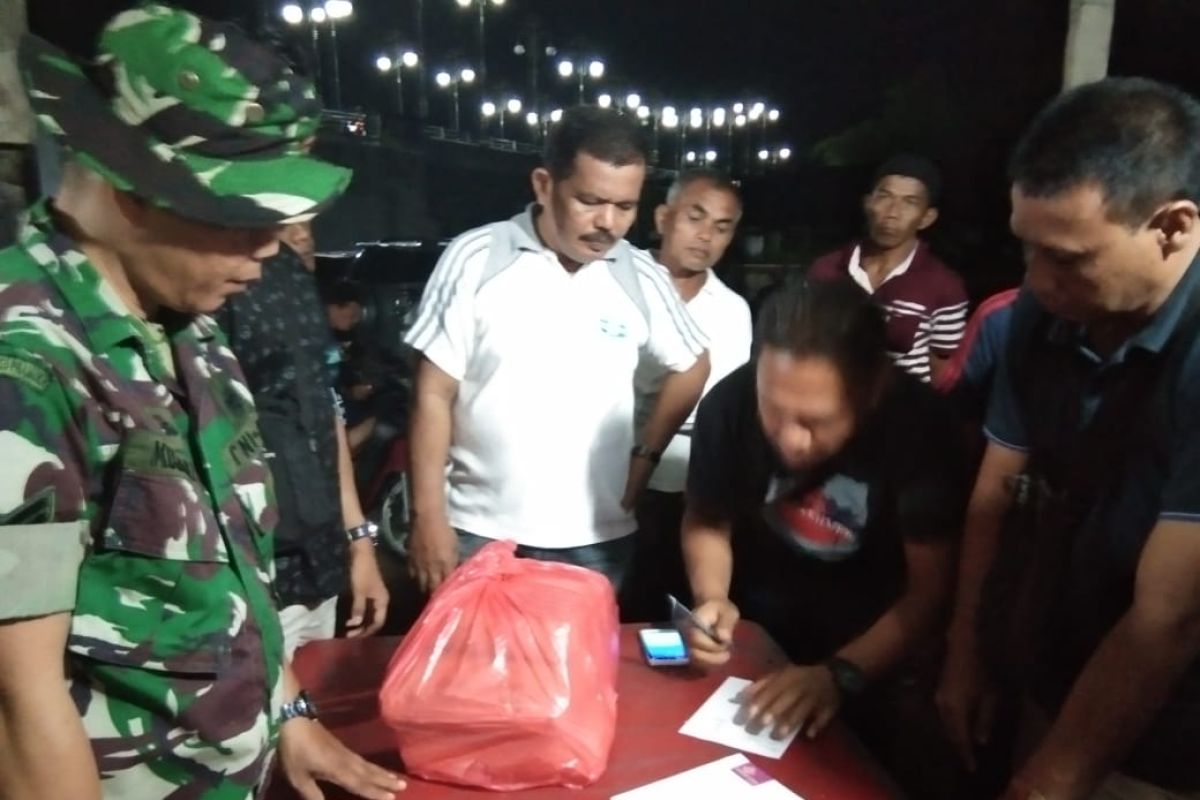 Polisi Pariaman selidiki penemuan paket ganja di kolong jembatan