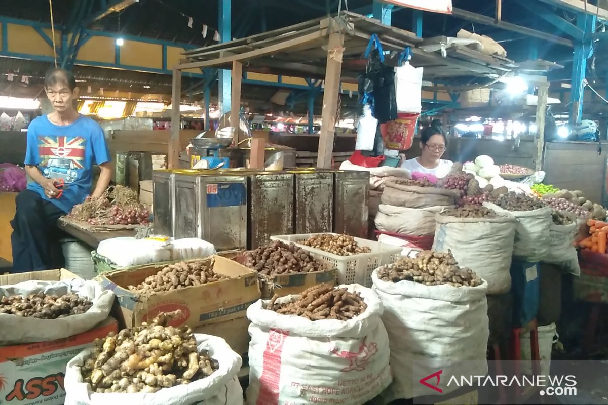 Harga kebutuhan pokok di Singkawang naik jelang pergantian tahun