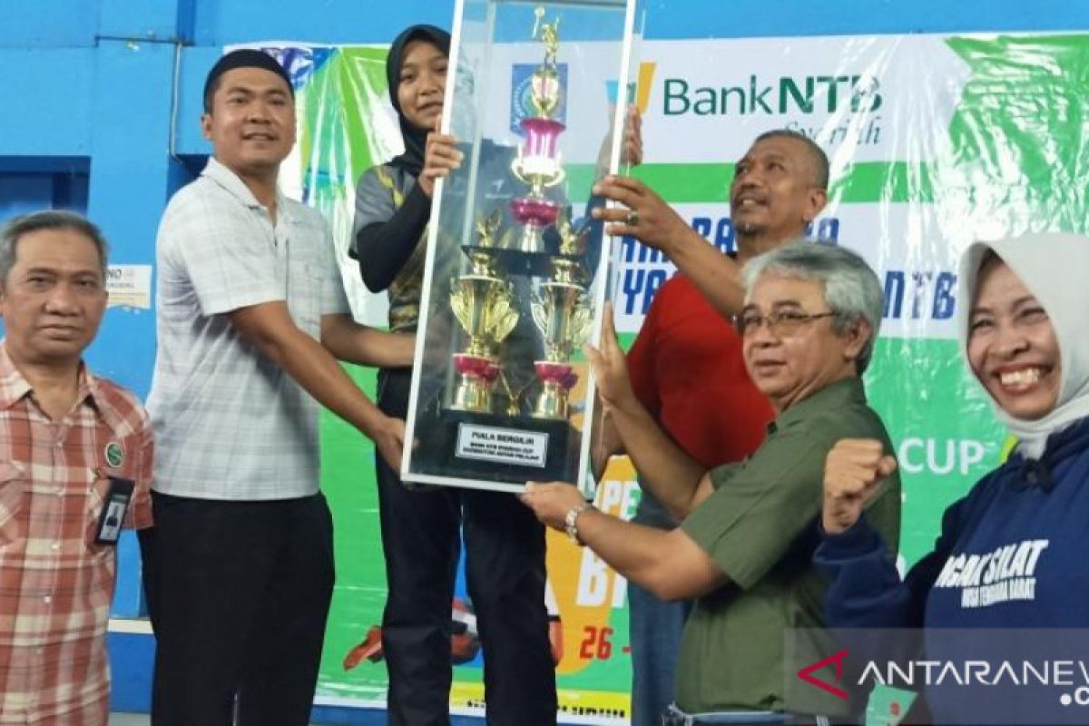 SMAN 1 Pemenang Lombok Utara juara umum Bank NTB Syariah Cup