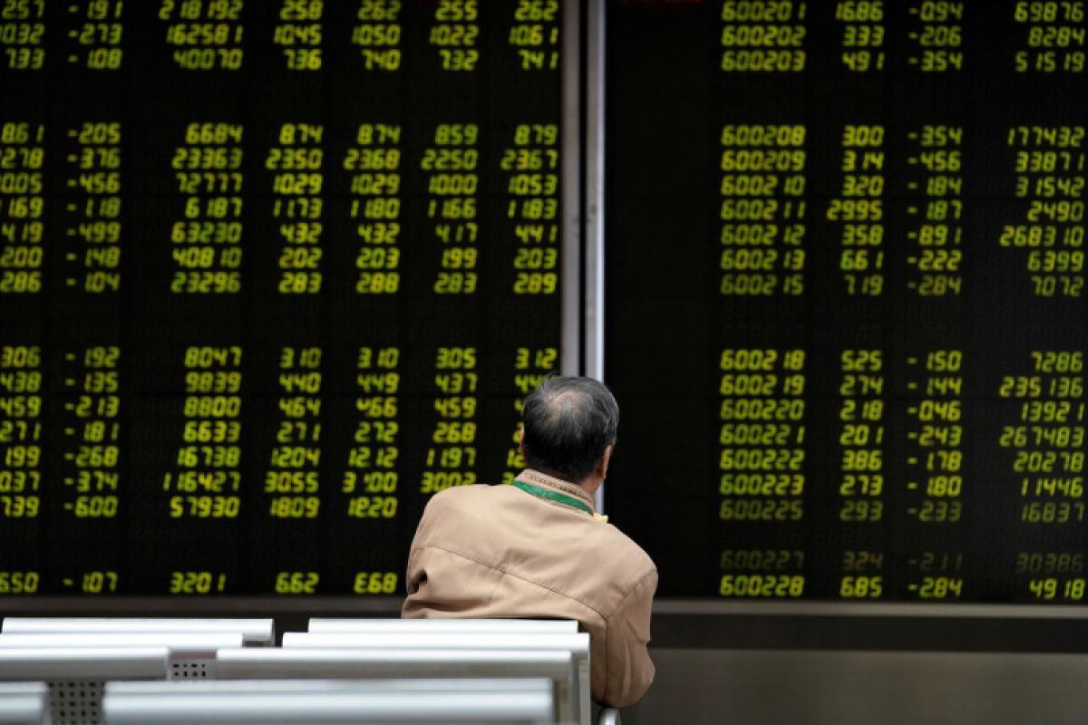 Bursa saham China ditutup bangkit dari kerugian