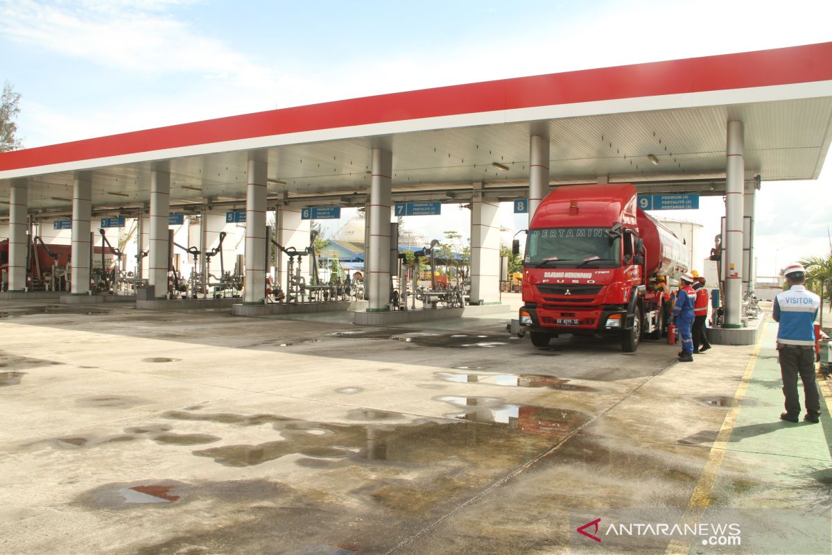 Pertamina imbau masyarakat tidak main kembang api dan petasan