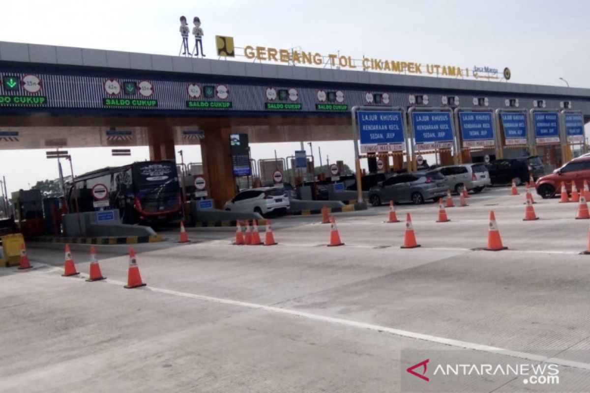 38.929 kendaraan lewati Gerbang Tol Cikarang Utama H-2 Tahun Baru