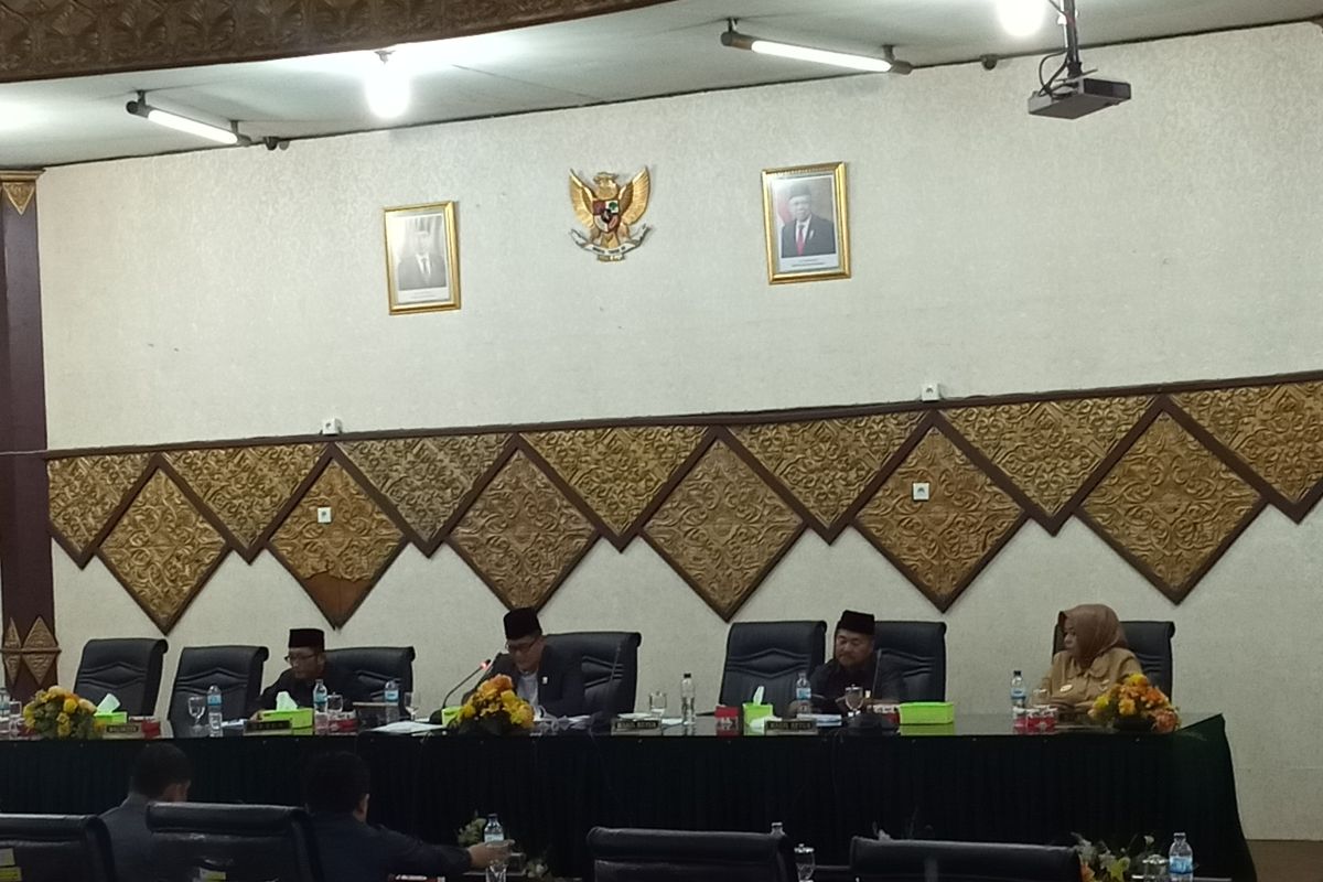 DPRD Padang gelar paripurna penutupan masa sidang tiga tahun 2019