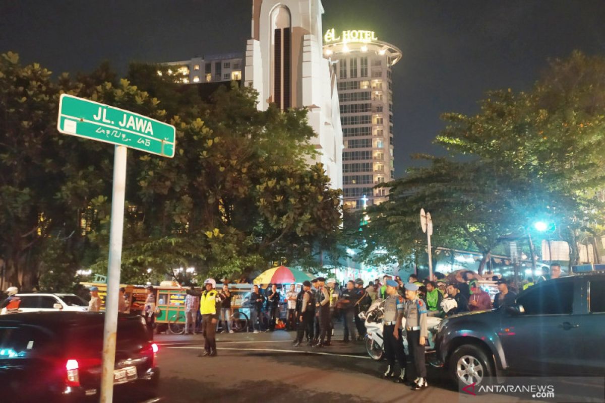 Polisi amankan sejumlah titik keramaian perayaan Tahun Baru di Bandung