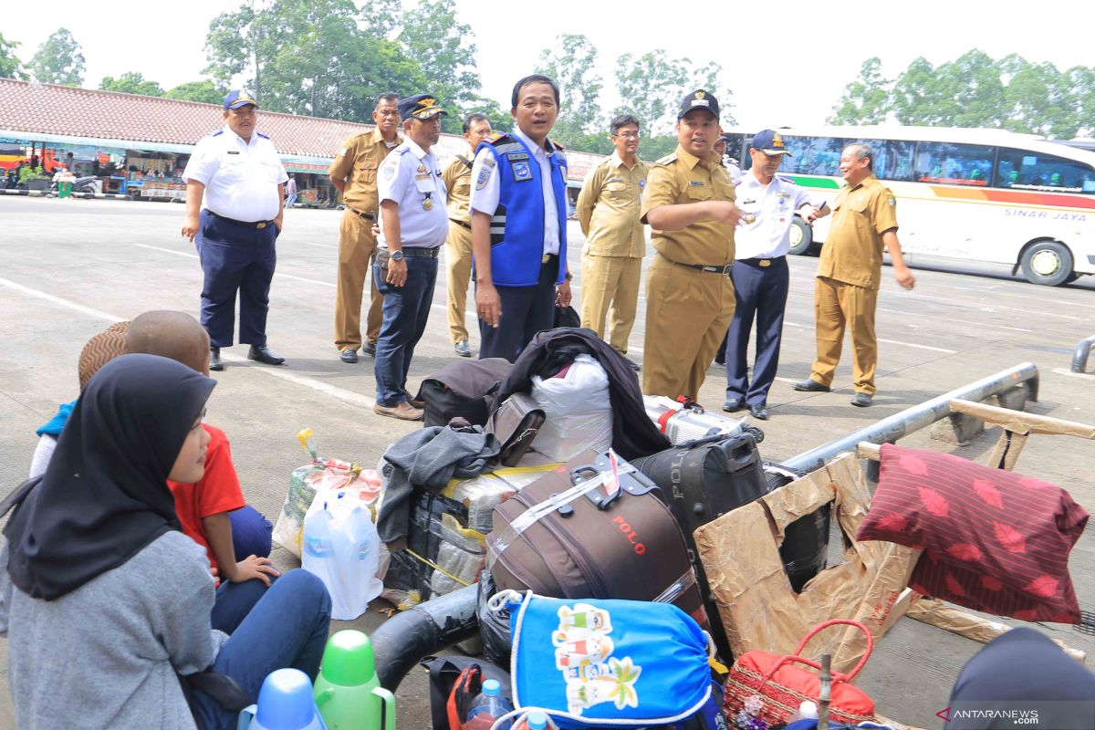 18.987 penumpang berangkat dari Terminal Poris Plawad Kota Tangerang