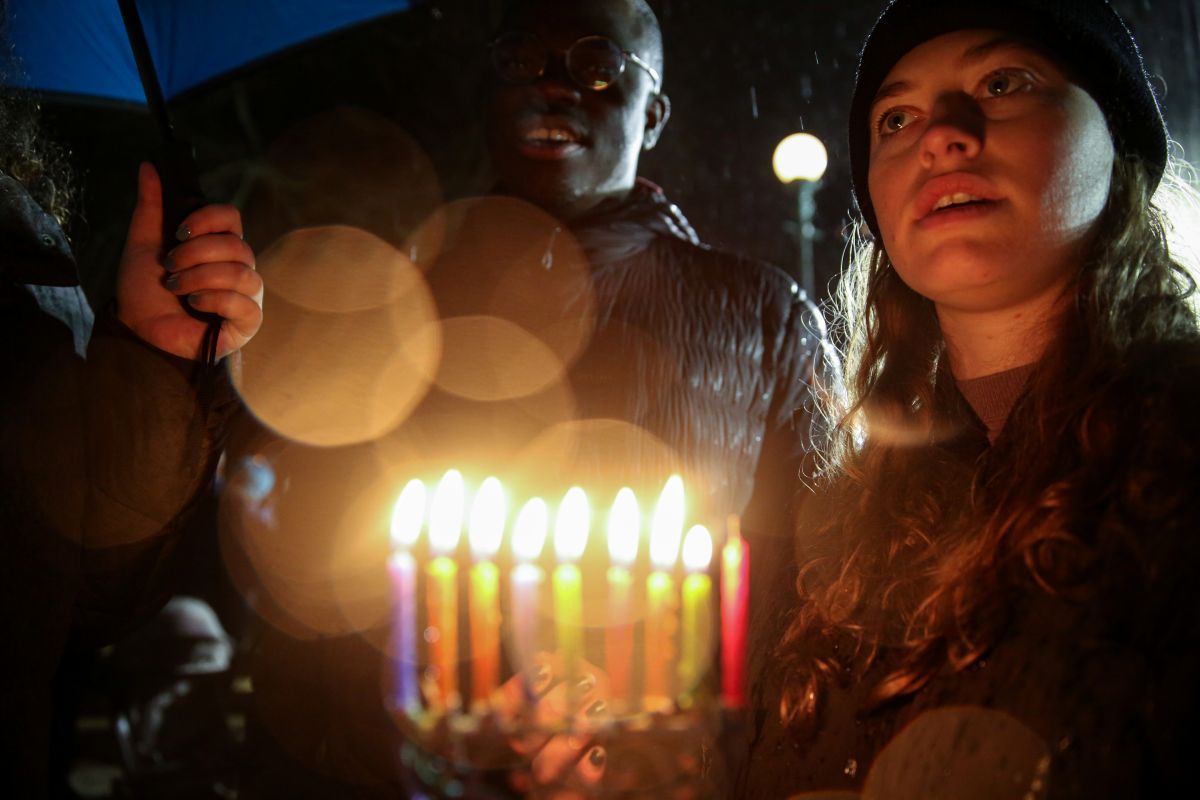 Pria tak dikenal tusuk delapan orang di Colorado Springs