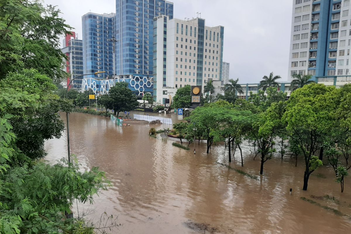 Banjir Jadetabek, Telkomsel cek perangkat jaringan