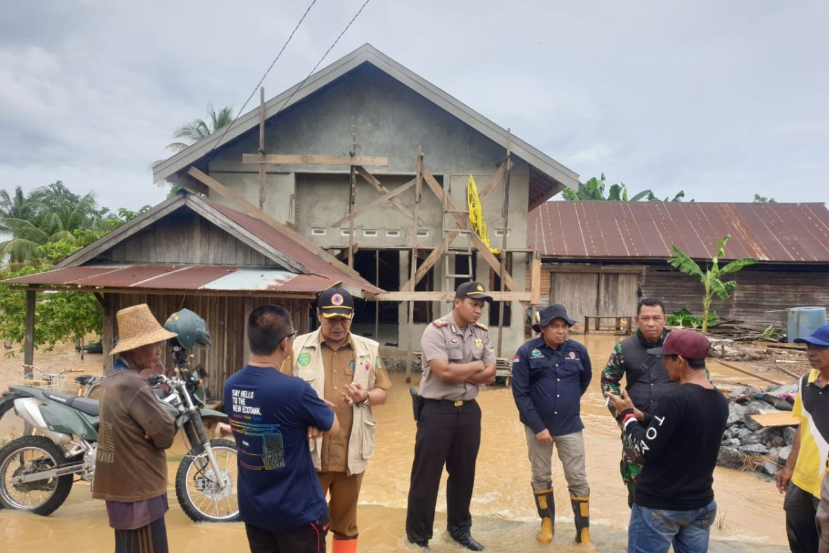 Banjir di Binuang akibat dangkalnya Sungai Raya Belanti