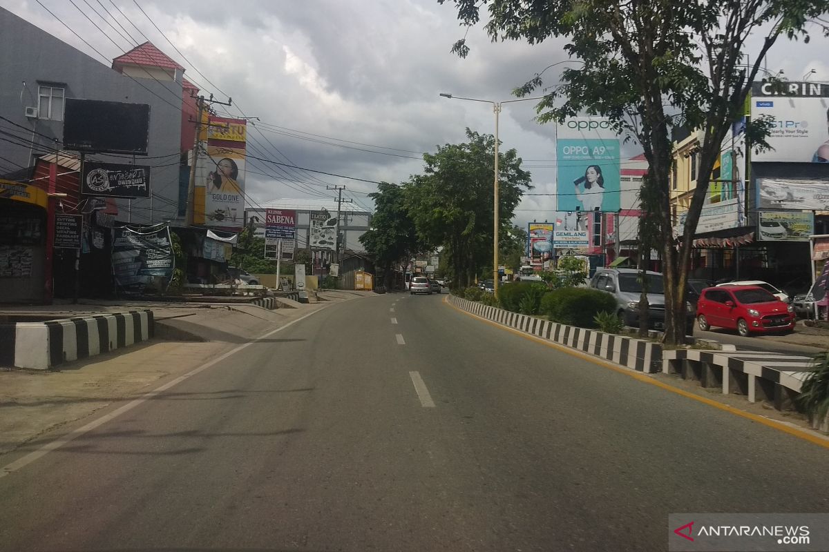 Awal tahun jalan-jalan di Kota Samarinda terlihat lengang