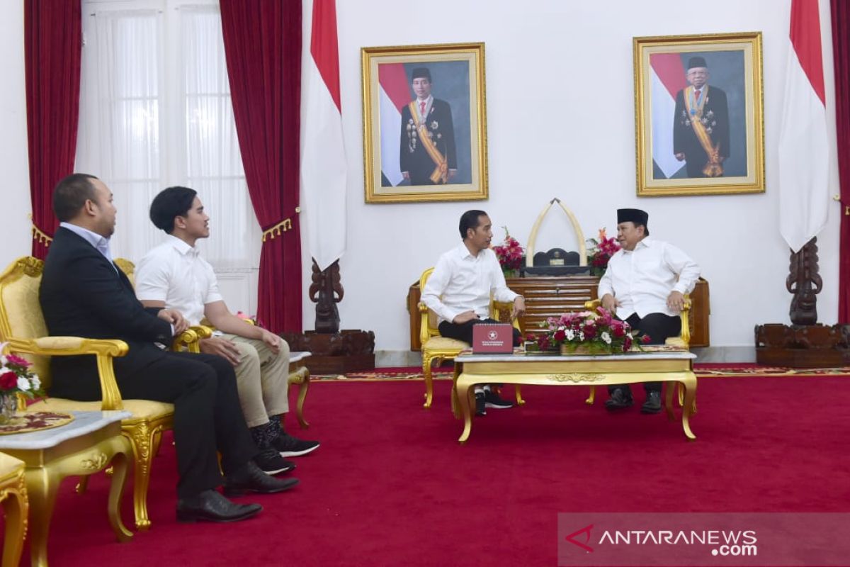 Awali 2020, Presiden Jokowi terima Menhan Prabowo di Yogyakarta