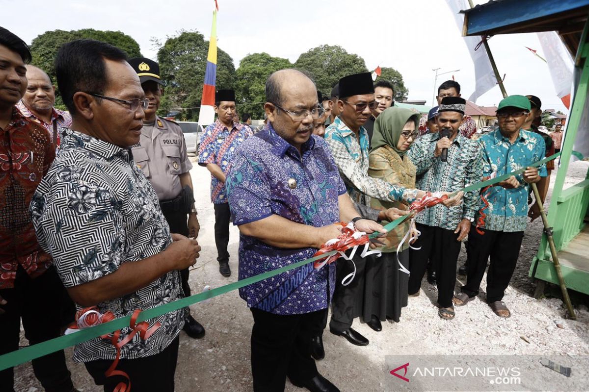 Desa Benua Baru Kutim manfaatkan dana desa bangun pasar