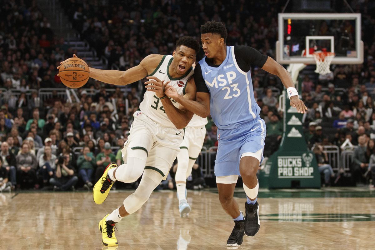 Bucks catat statistik terbaik setelah tundukan Wolves 106-104