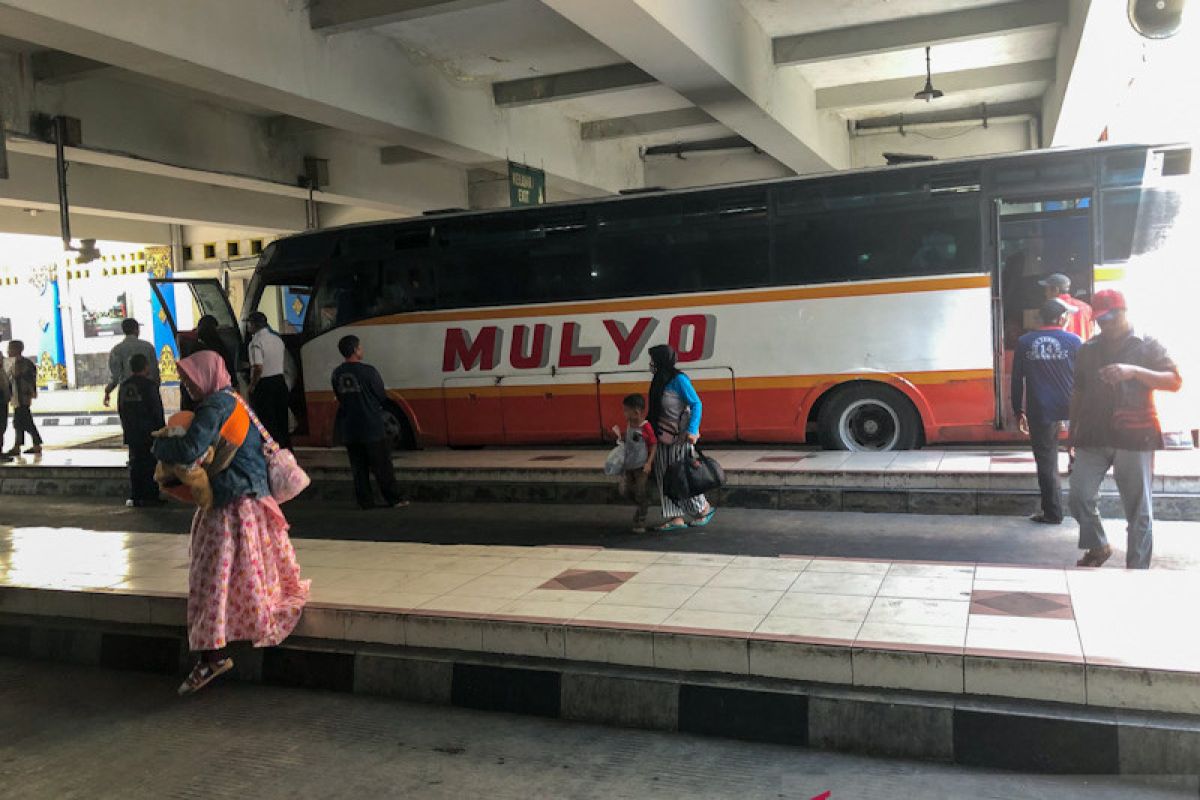 Sejumlah bus alami keterlambatan masuk Terminal Giwangan Yogyakarta